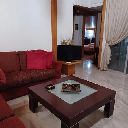 بيت للعطل Handmade Peaceful Cozy House Near The