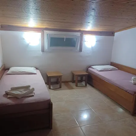 بيت للعطل Handmade Peaceful Cozy House Near The