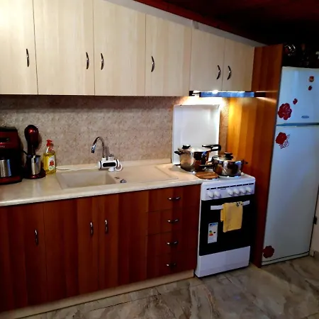 بيت للعطل Handmade Peaceful Cozy House Near The *