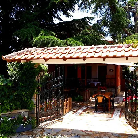 Handmade Peaceful Cozy House Near The بيت للعطل Nea Kallikrateia