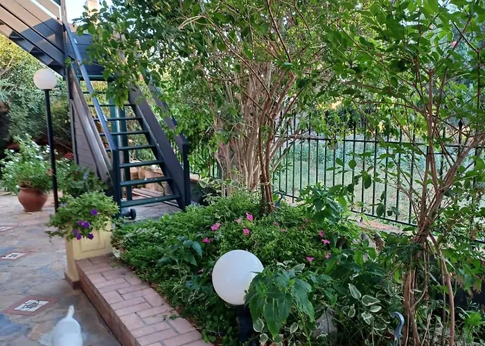 Handmade Peaceful Cozy House Near The Tatil Evi